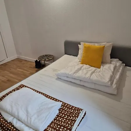 Apartmán 4-room La Defense Courbevoie